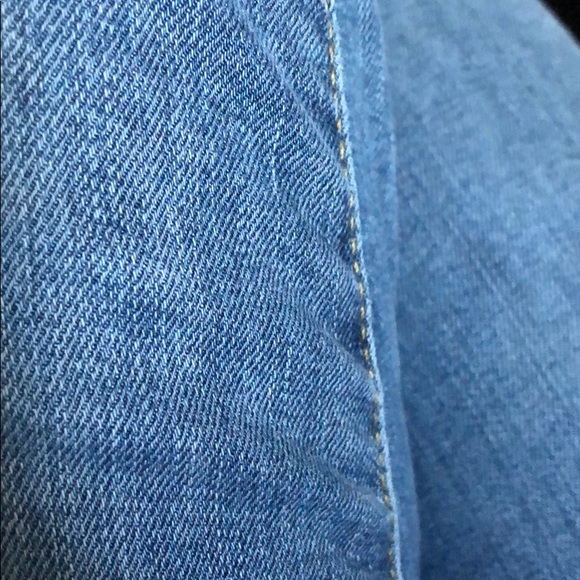 Meet your Posher, Larissa - Picture 1 of 1